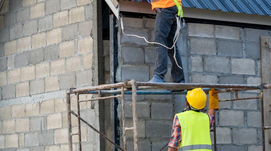 Professional residential roofers in Abbyville, KS